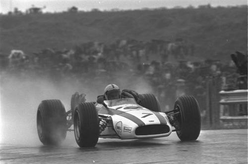 magny-cours-68