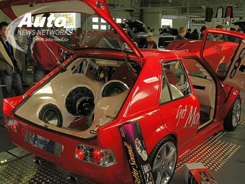 RENOCAR TUNING PODZIM 2004