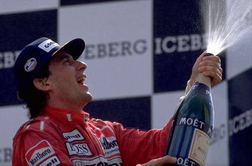 Senna je podle Johanssona prototypem egomaniaka schopného udělat pro vítězství vše.