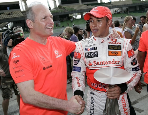 Lewis Hamilton s Ronem Dennisem, který jeho kariéře významně pomohl