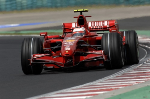 Räikkönen přivezl v roce 2007 Ferrari zatím poslední titul