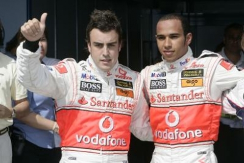 Mezi týmovými kolegy McLarenu panovala v roce 2007 obrovská rivalita