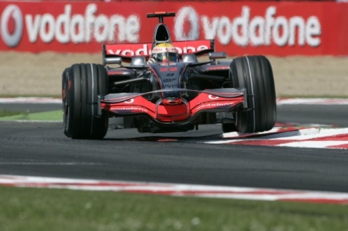 Lewis Hamilton v Magny Cours