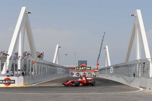 Závody ve Valencii pod hlavičkou GP Evropy se velké oblibě netěšily
