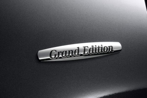 R Grand Edition
