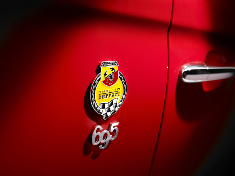 500 Abarth 695 Tributo Ferrari