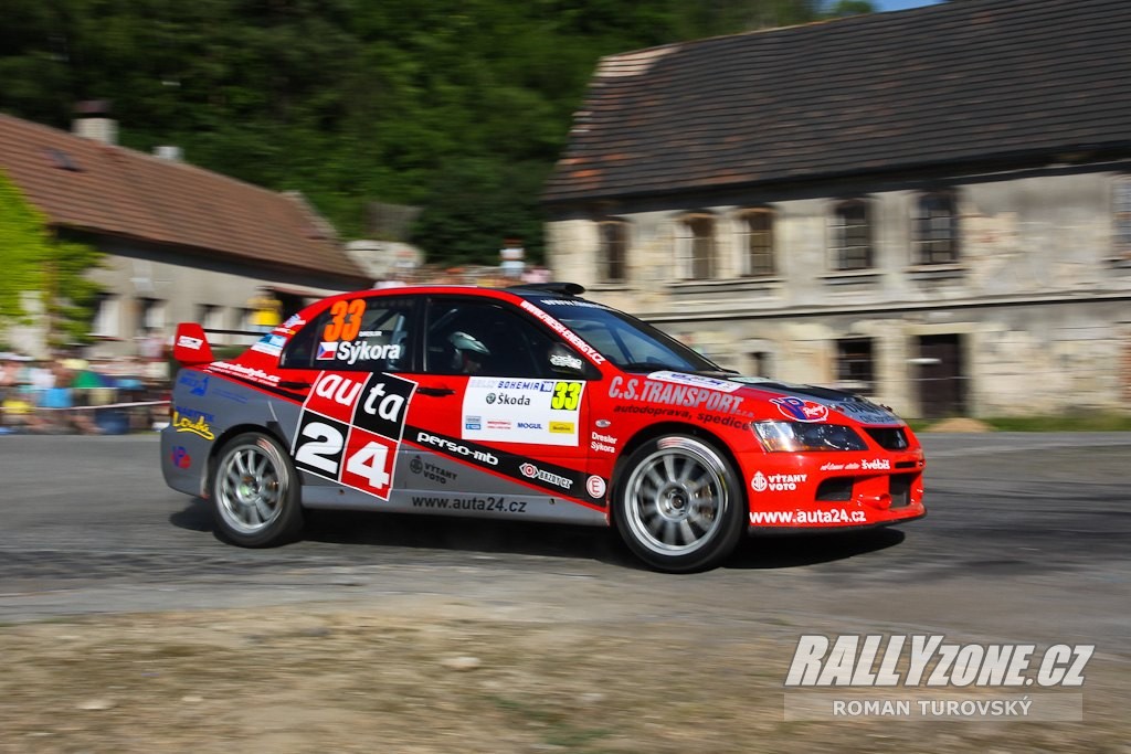 rally bohemia