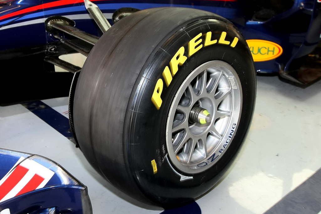 Pirelli čeká boj o vládu v F1