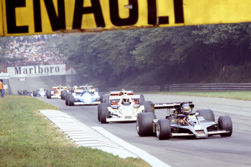 Poslední metry Ronnie Petersona v F1