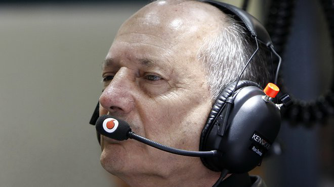 McLaren řeší otázku, kdo nahradí Rona Dennise