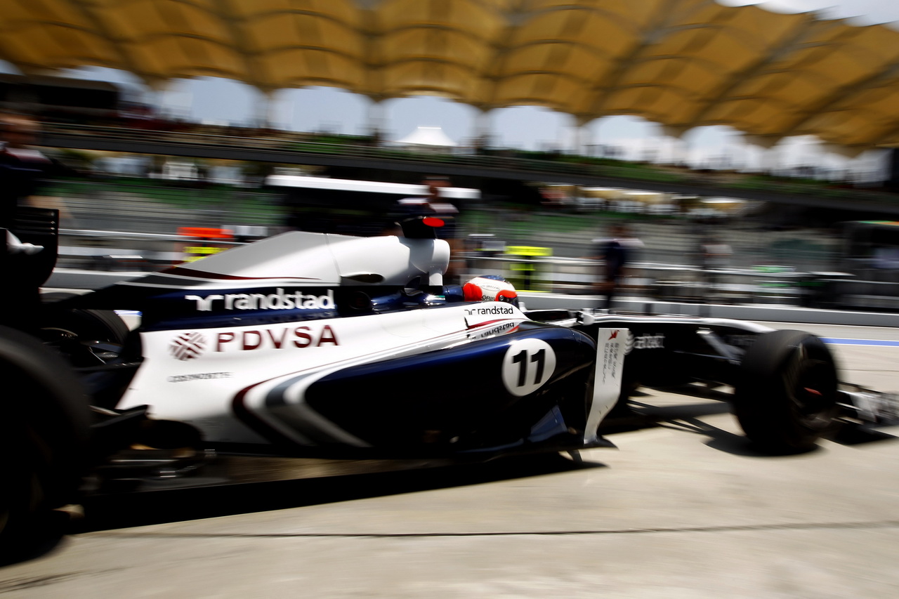 Williams FW33