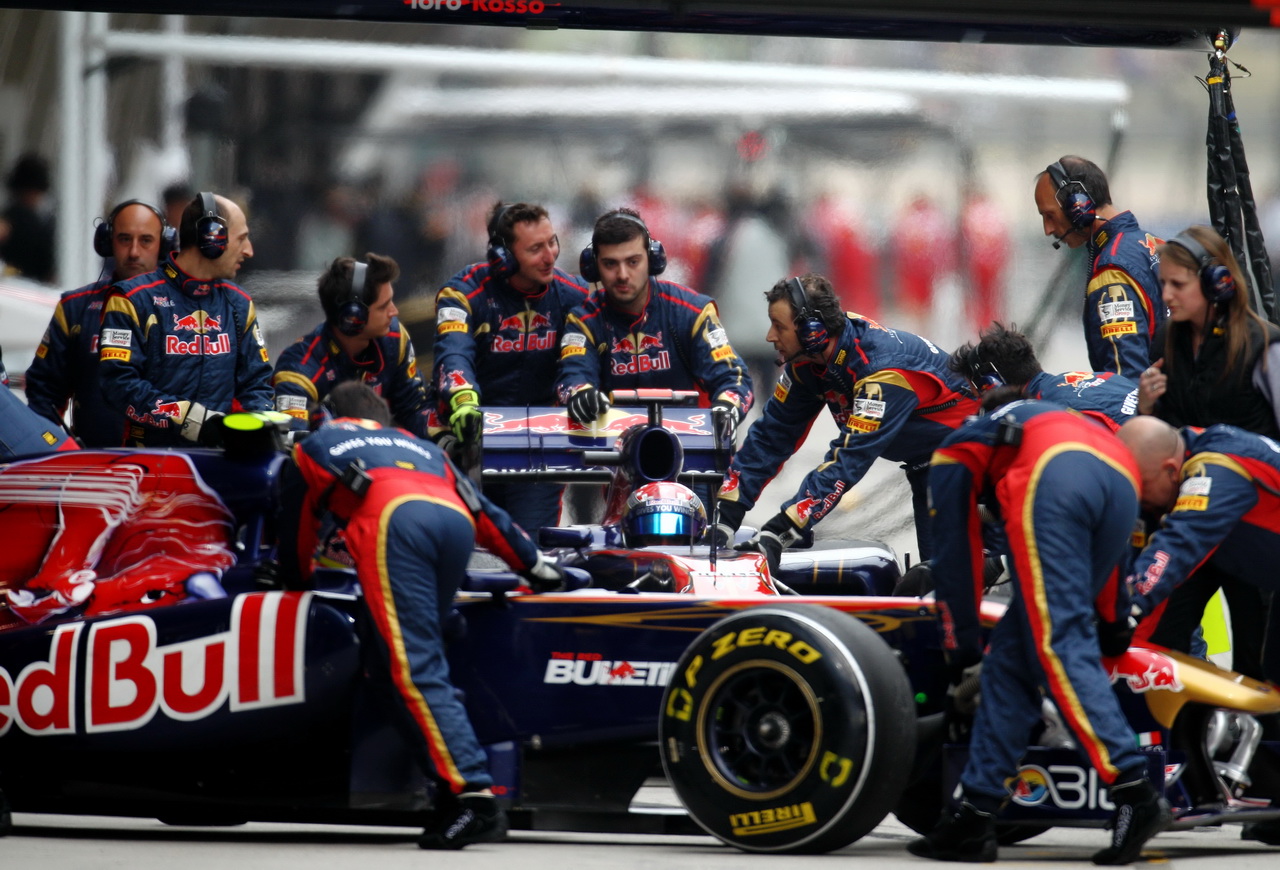 Toro Rosso STR6