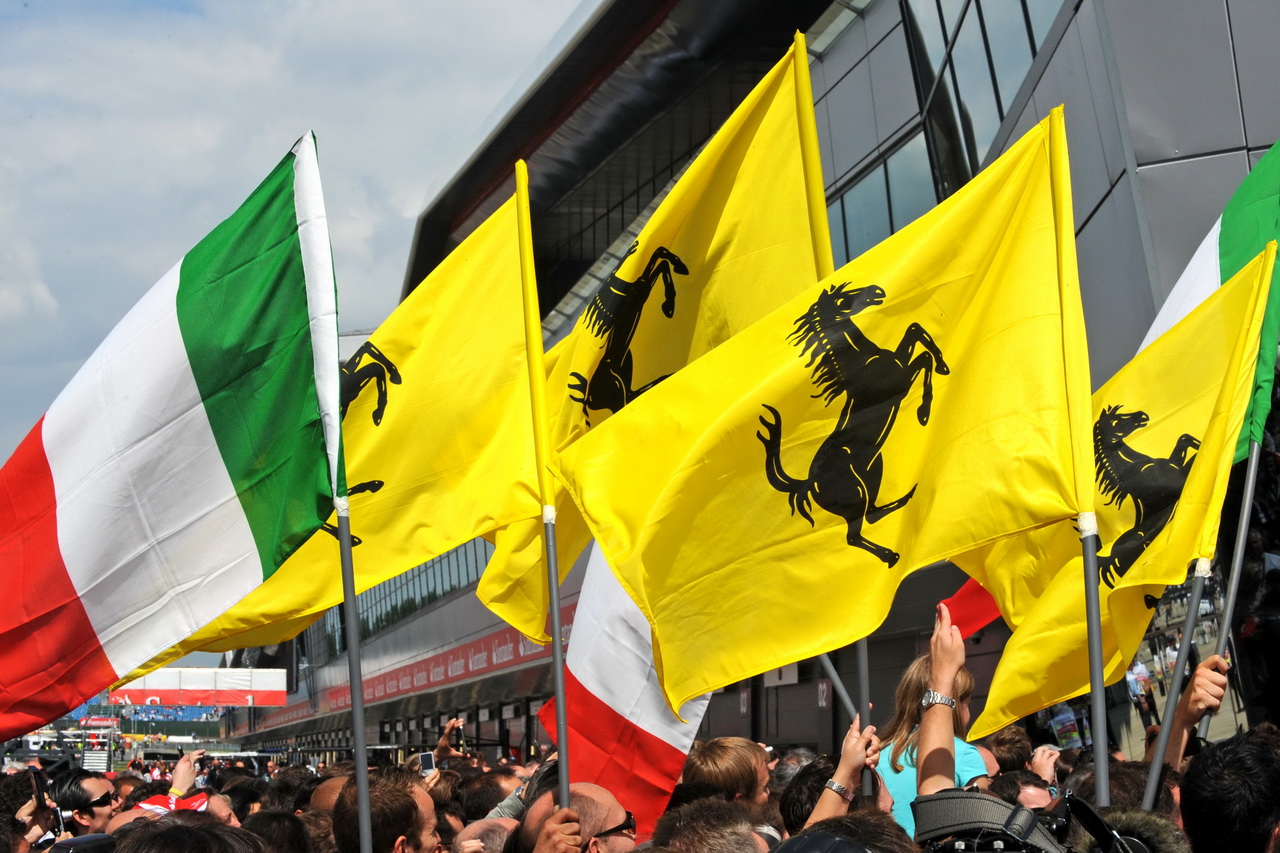 Vlajky Ferrari