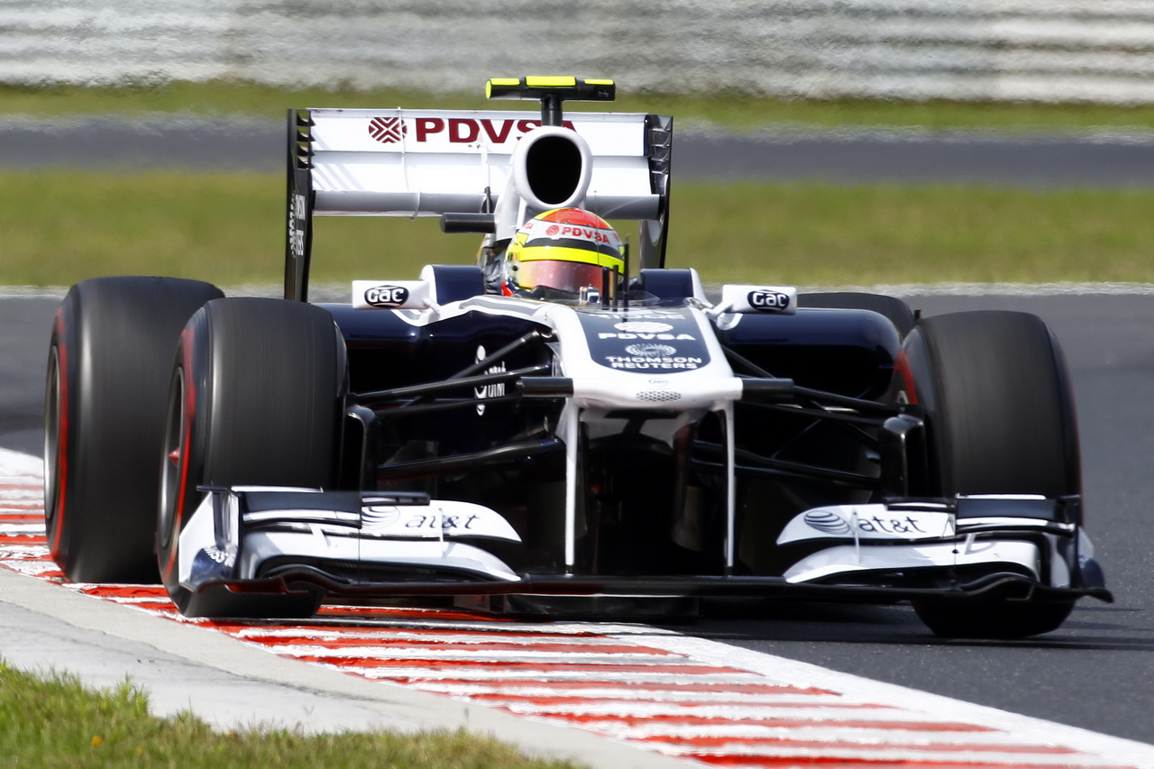 Williams FW33