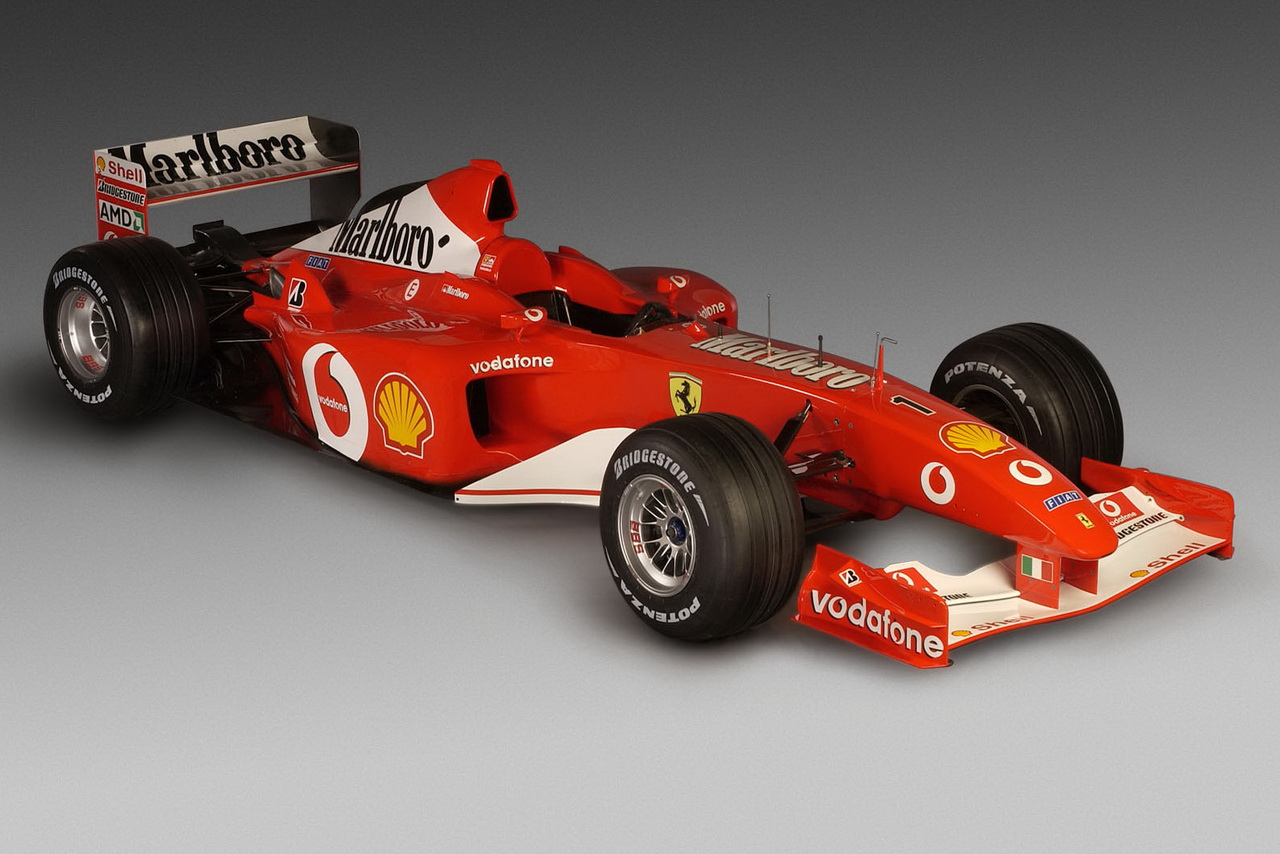 Ferrari si v roce 2004 vystačilo v závodech s 600 kg včetně jezdce