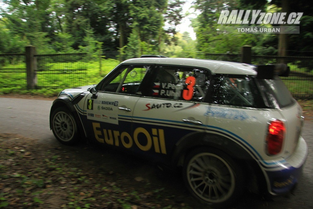 rally bohemia