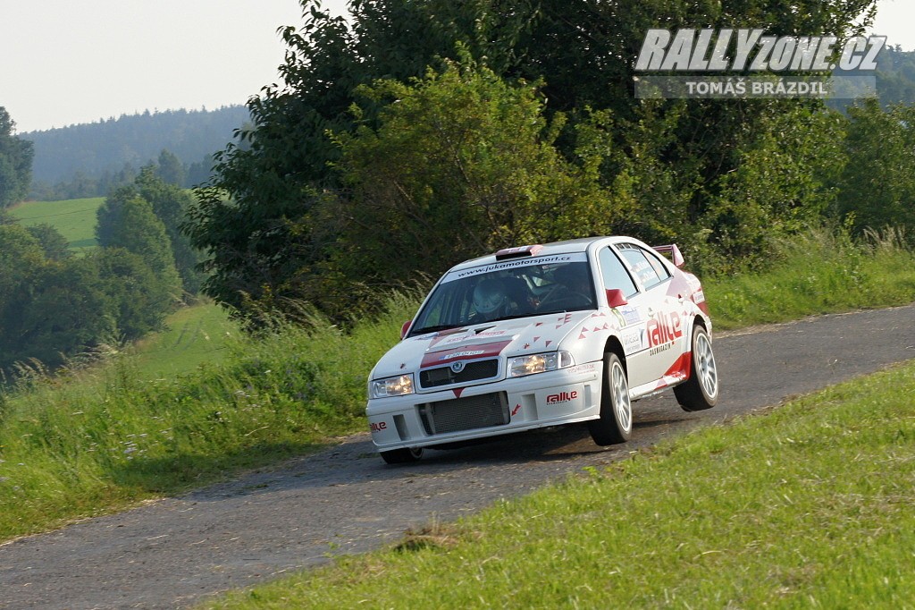 rally kostelec