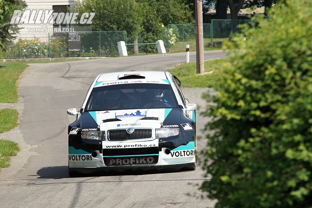 rally kostelec