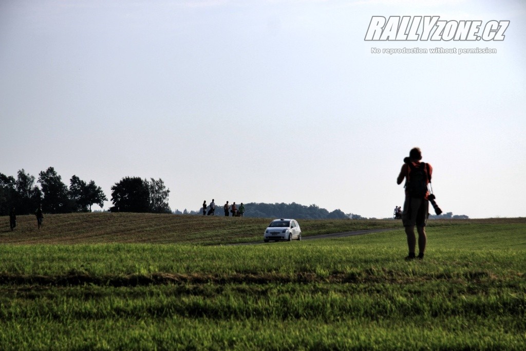 rally kostelec