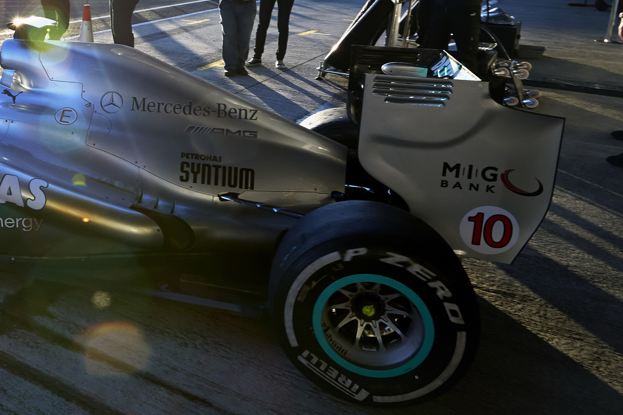 Mercedes F1 W04