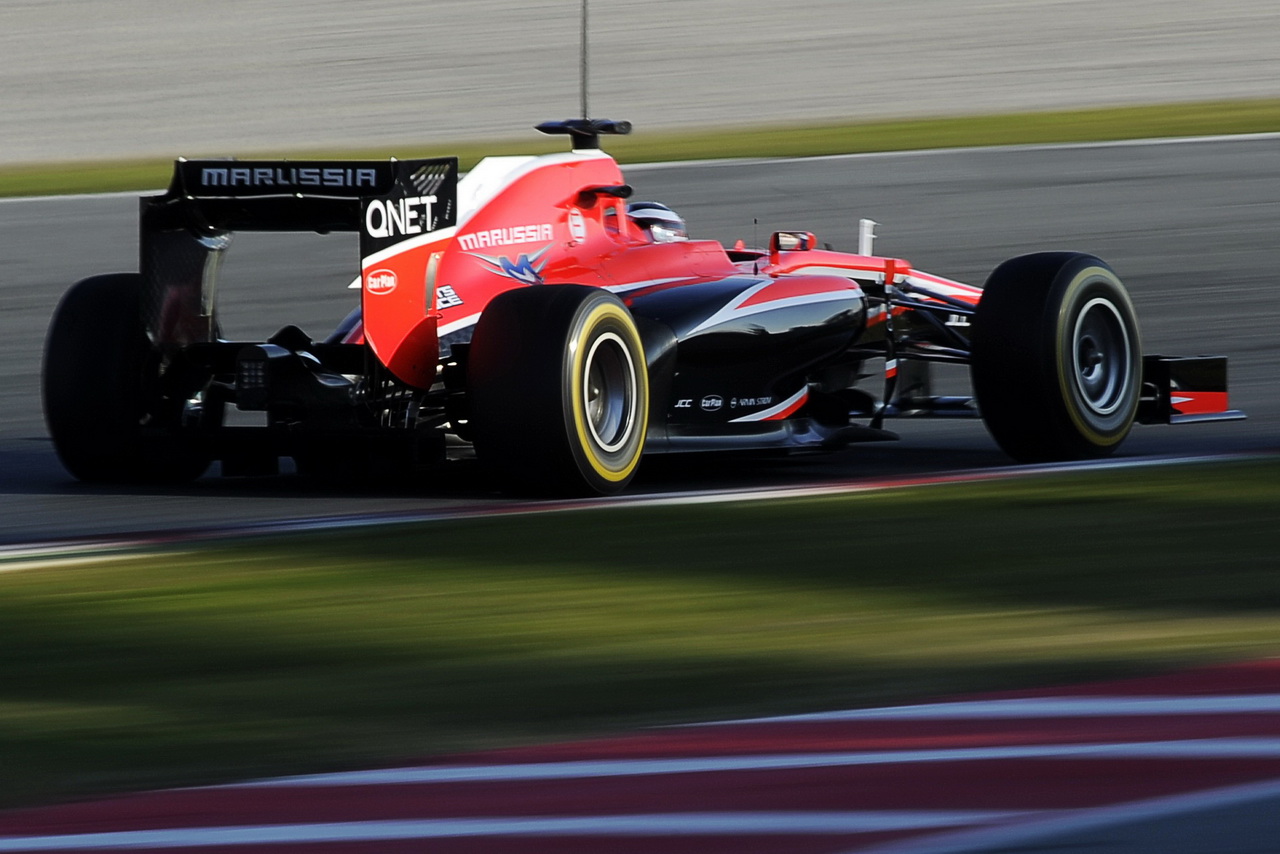 Marussia MR02