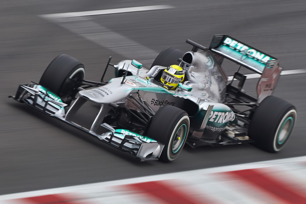 Mercedes F1 W04