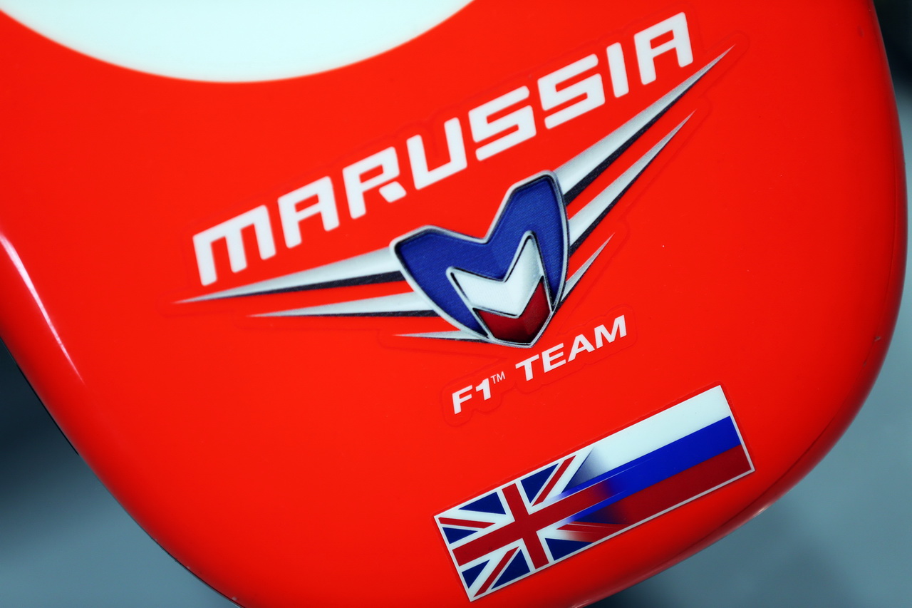 Marussia MR02