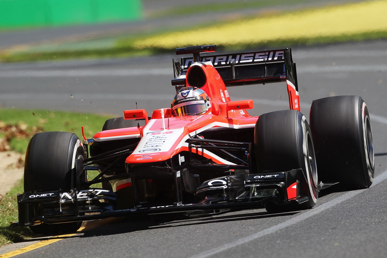 Marussia MR02