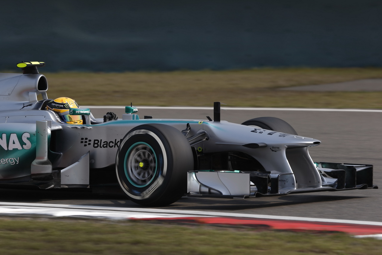 Mercedes F1 W04