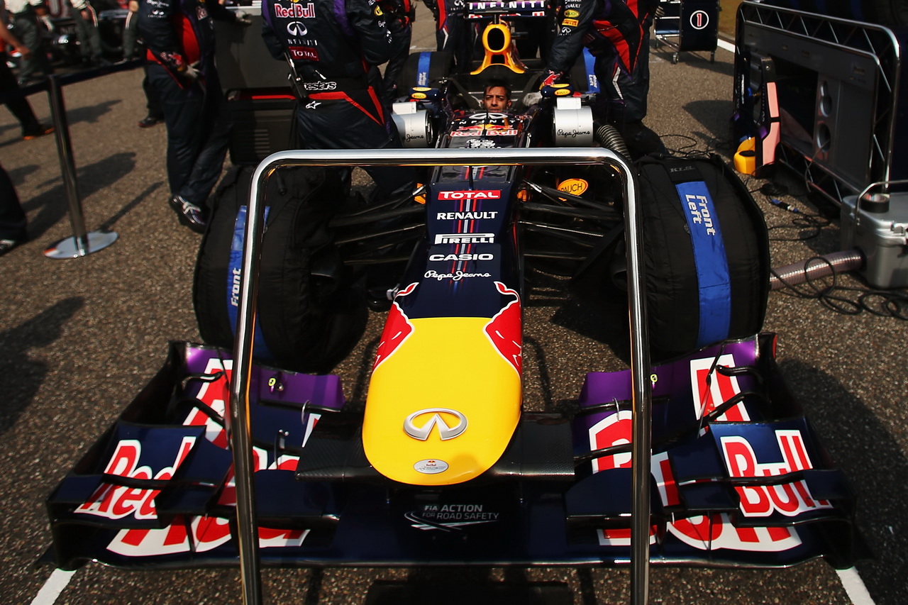 red bull rb9