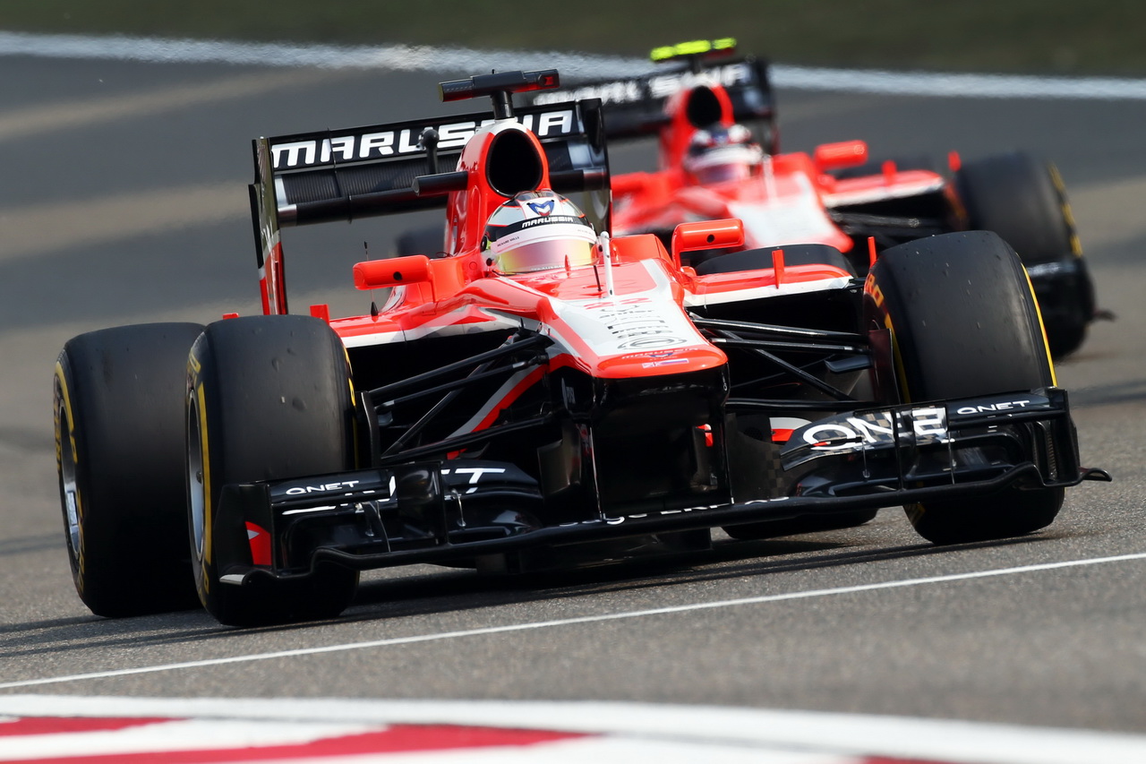 Marussia MR02