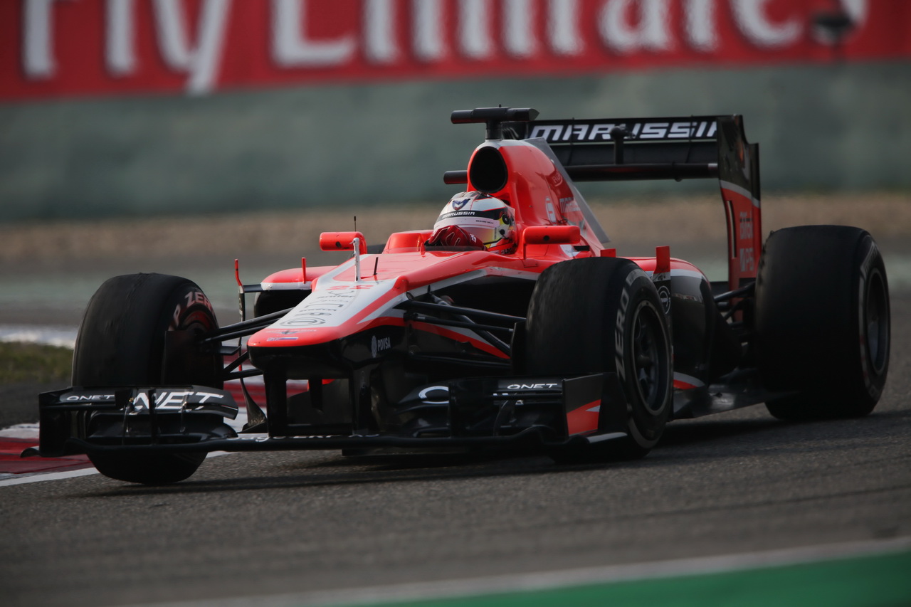 Marussia MR02