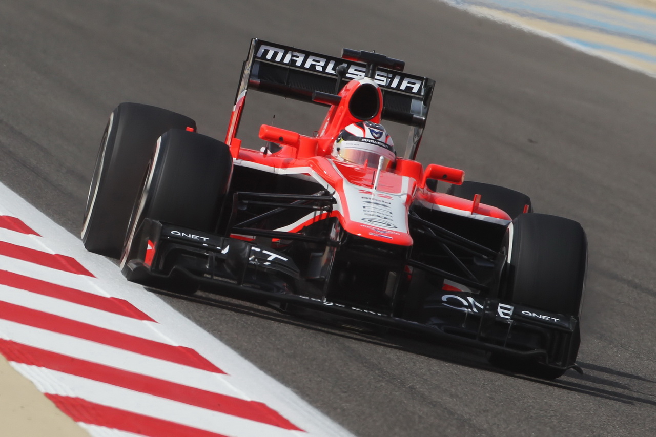 Marussia MR02