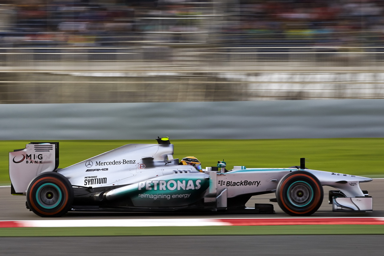 Mercedes F1 W04