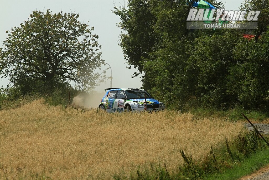 rally kostelec