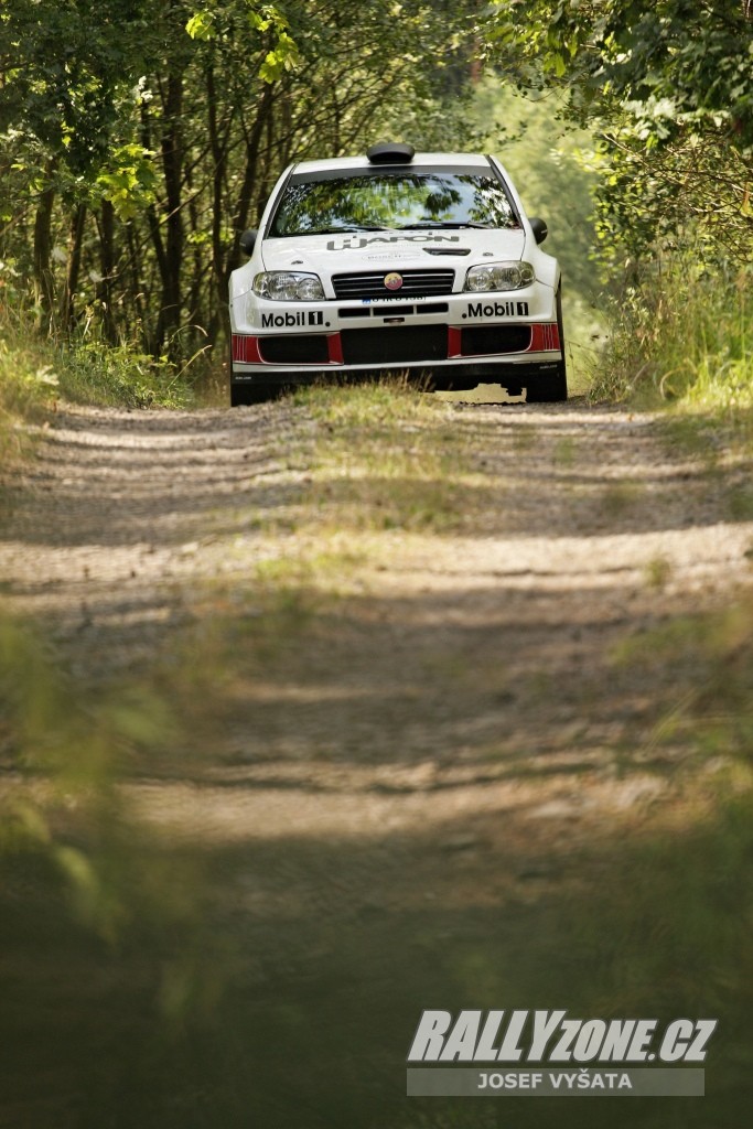 Škoda Fabia S2000