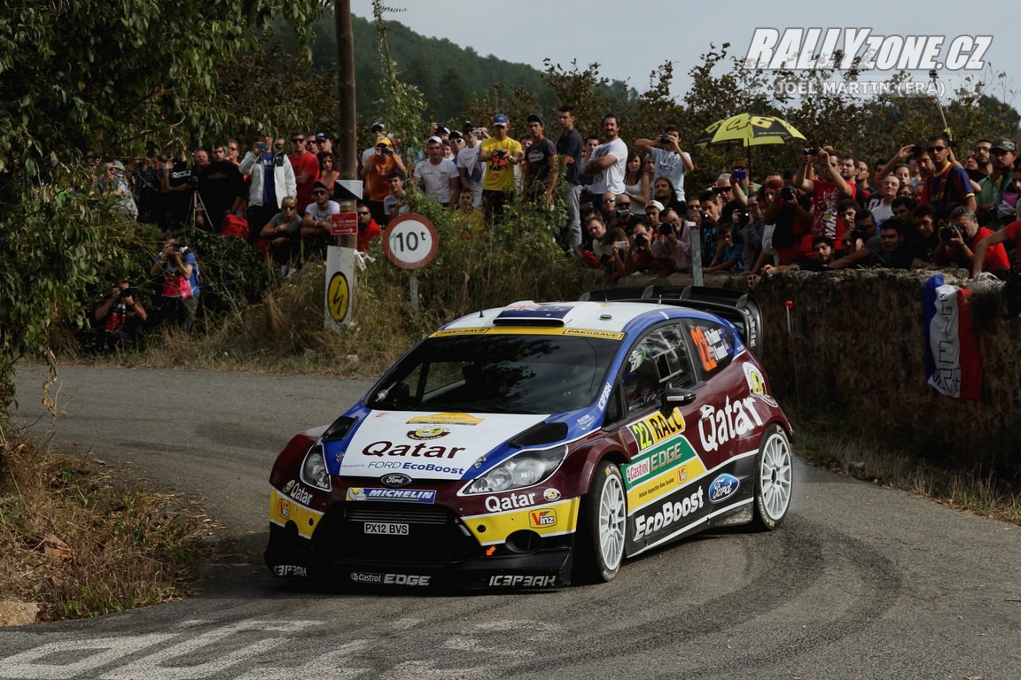 Nesmíme zapomínat, že první šanci posadit se do WRC dal Paddonovi Wilson ve Španělsku 2013