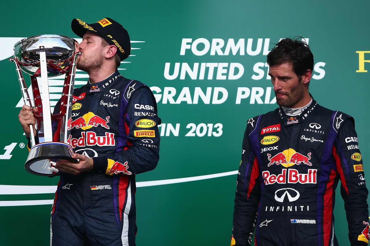 Seb s Red Bullem poháněným Renaultem získal čtyři tituly v řadě za sebou