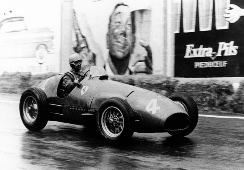 Ilustrační foto: Alberto Ascari s Ferrari