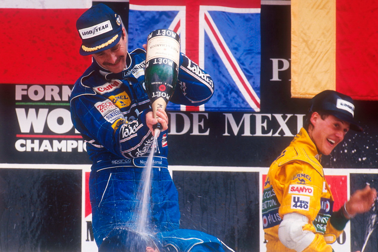 Poslední závod v Mexiku vyhrál Nigel Mansell v roce 1992.