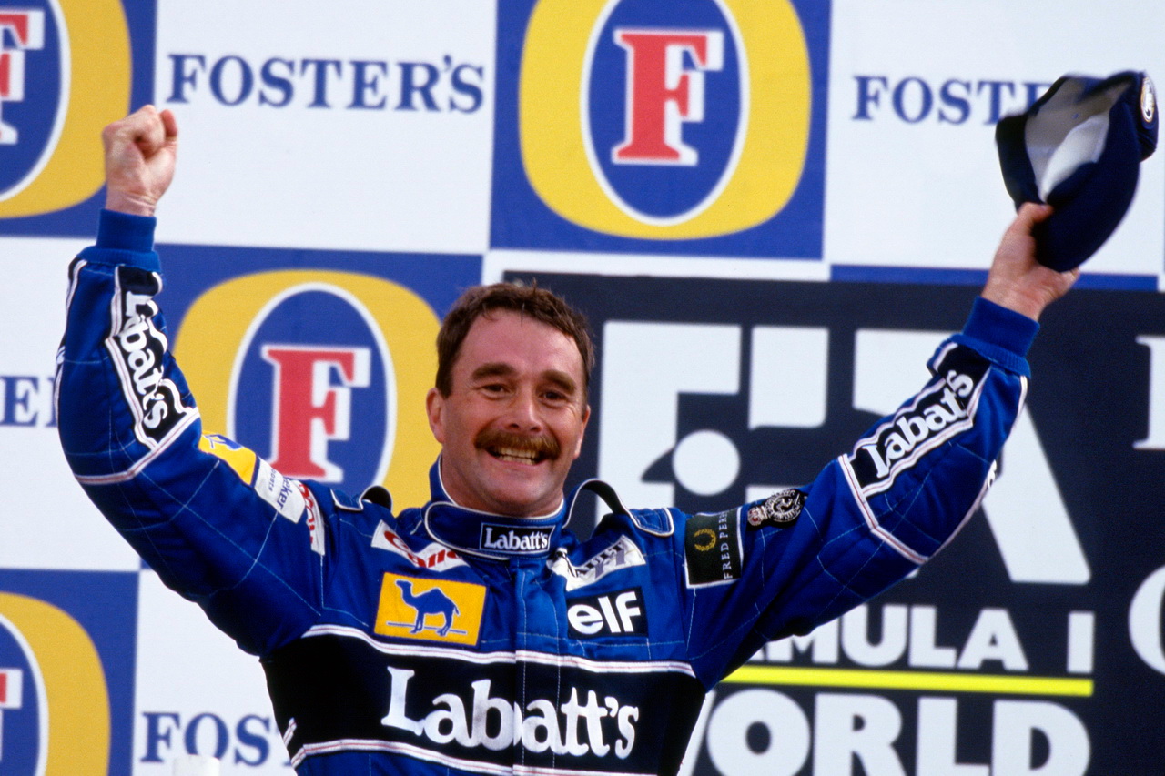 Mansell má k dění v motoristickém sportu co říci