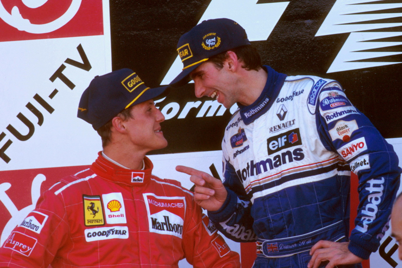 Michael Schumacher a Damon Hill - tihle dva si také nic nedarovali
