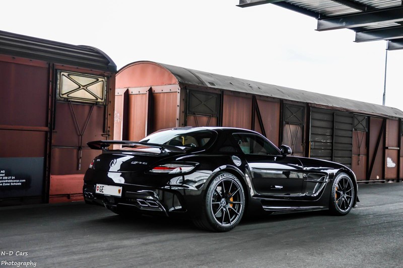 mercedes-benz sls