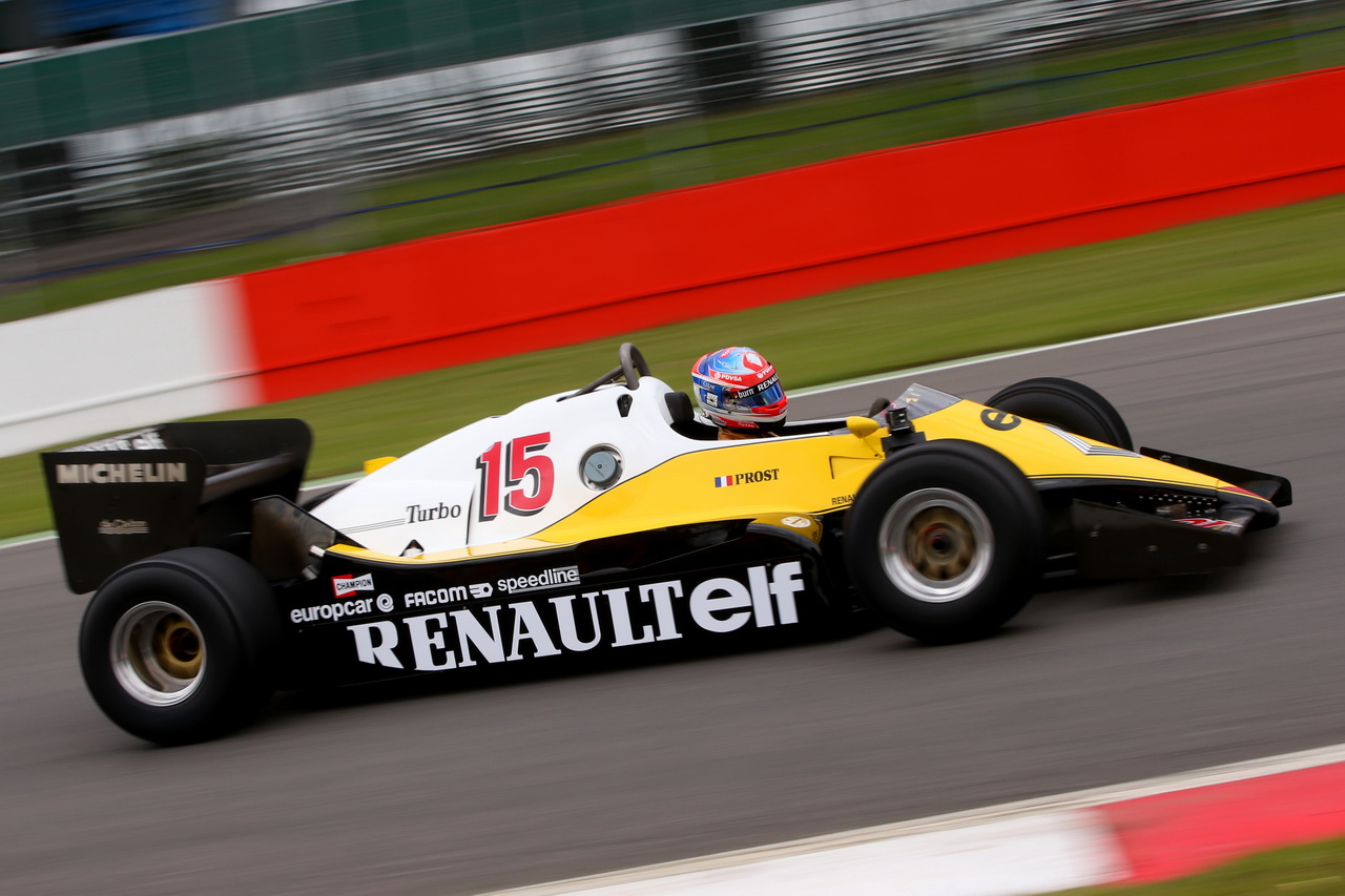 Jeden z nejúspěšnějších vozů Renault první éry v F1 - v roce 1983 automobilce unikl titul o dva body