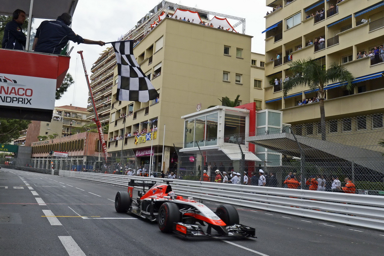 Jules Bianchi se před rokem v Monaku postaral o historický úspěch týmu