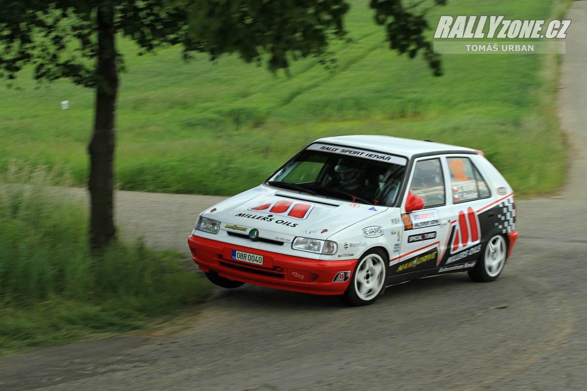 rally kopná