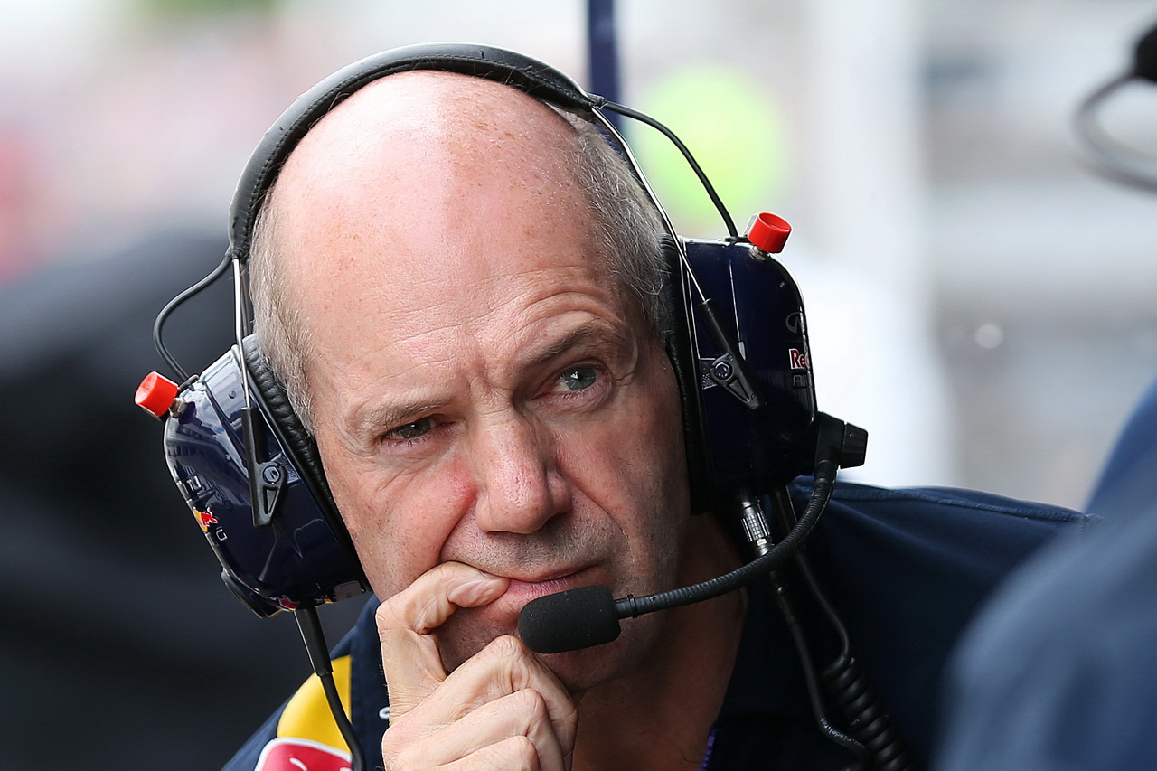 Podle Neweyho Red Bullu nezbývá nic jiného, než F1 opustit