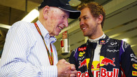John Surtees a Sebastian Vettel