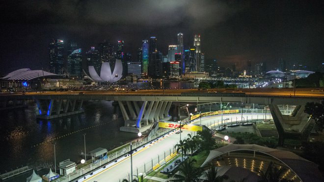 V Singapuru je vše připraveno na další noční závod