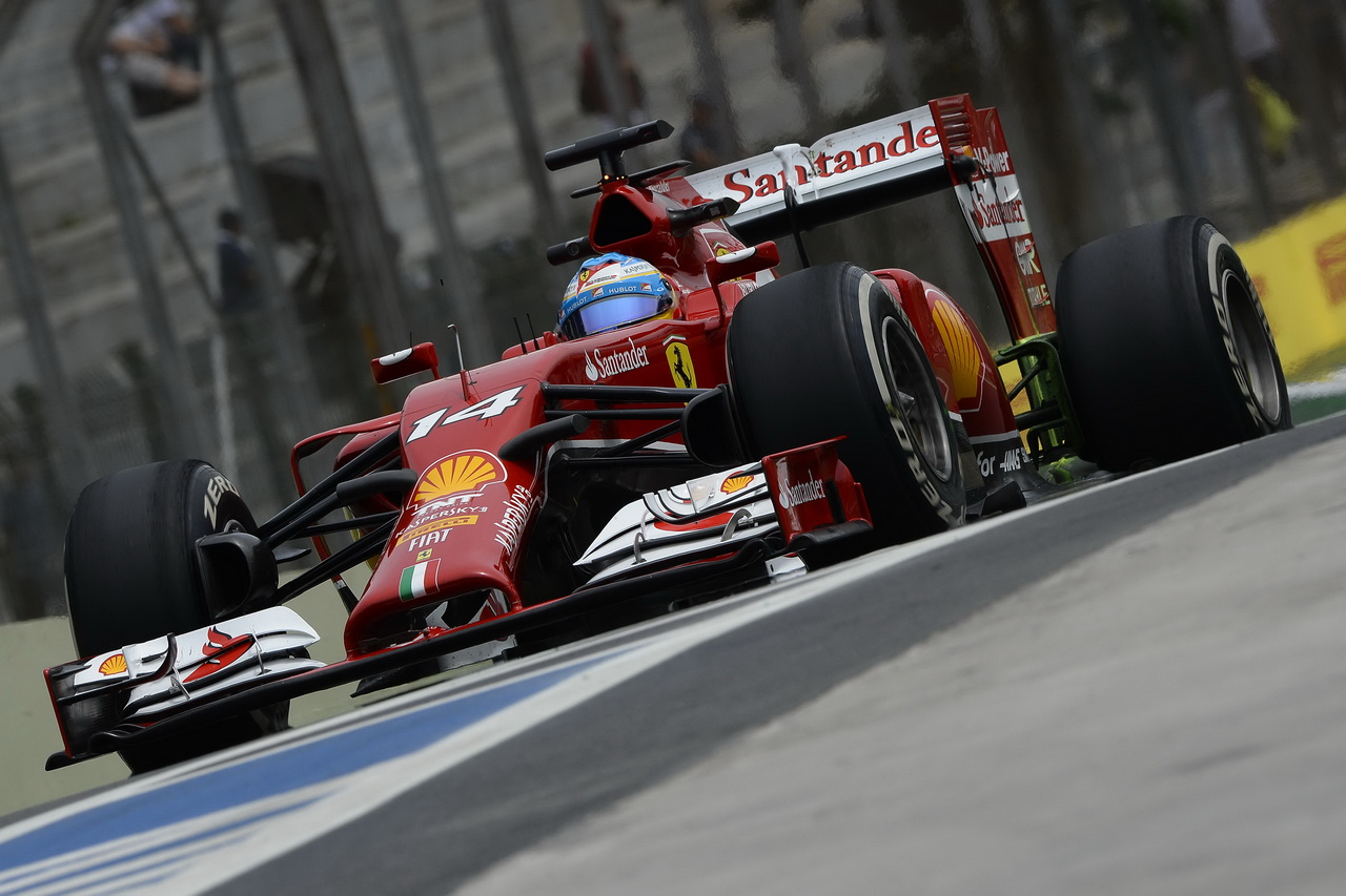 Ferrari F14 T po závodních okruzích proháněl před dvěma roky Fernando Alonso